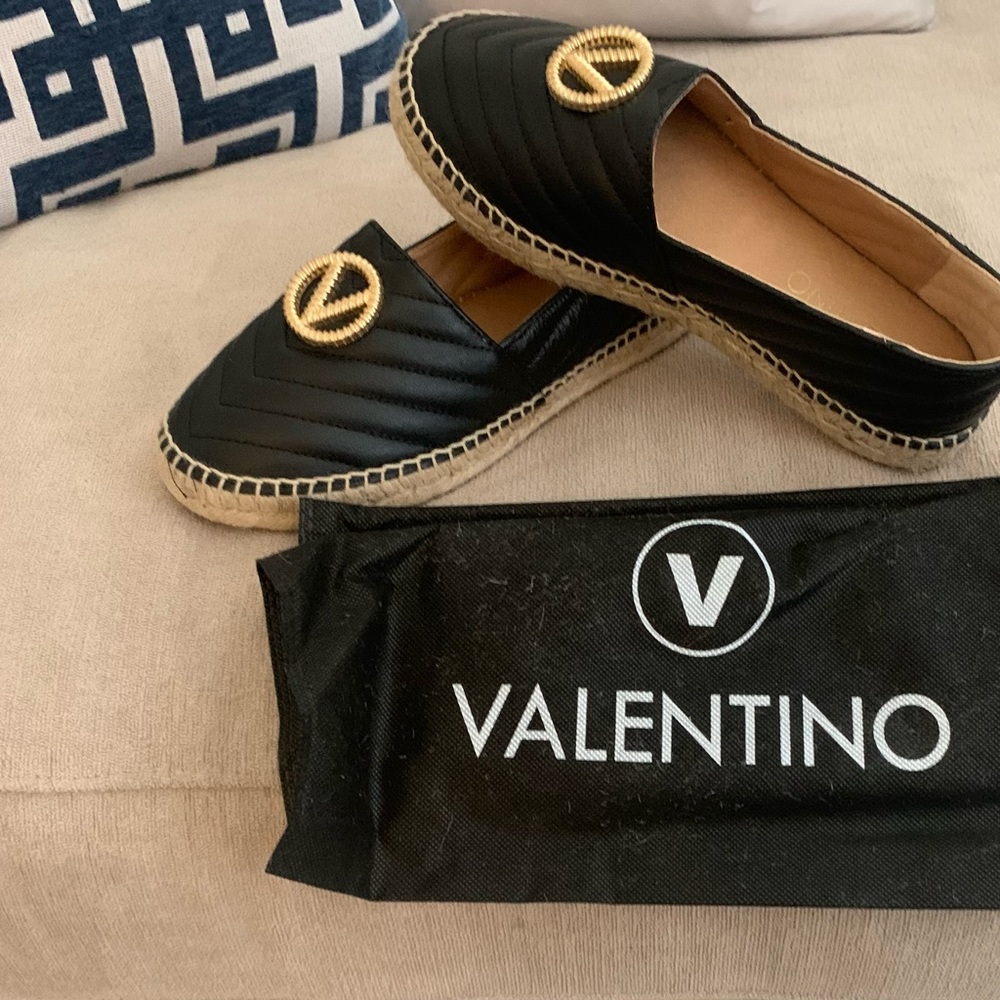 “V” Valentino Espadrilles!   Beautiful! “NEW”